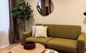 Myaka Appartement Wood